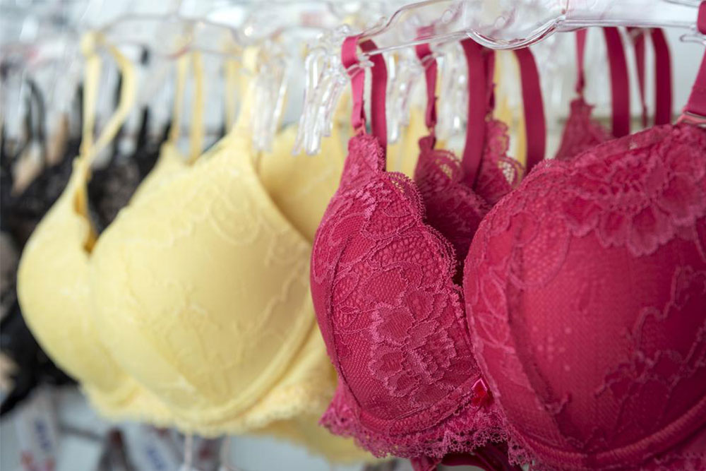 How to Buy a Bra and Common Bra Types to Consider