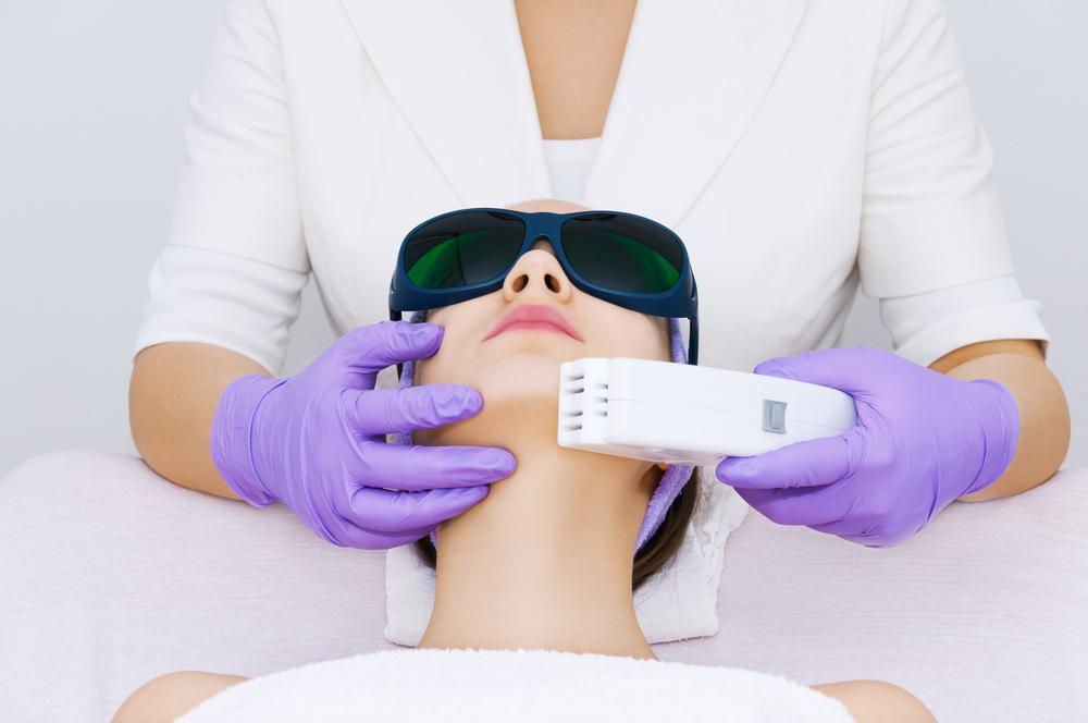 The Benefits and Side Effects of Laser Hair Removal