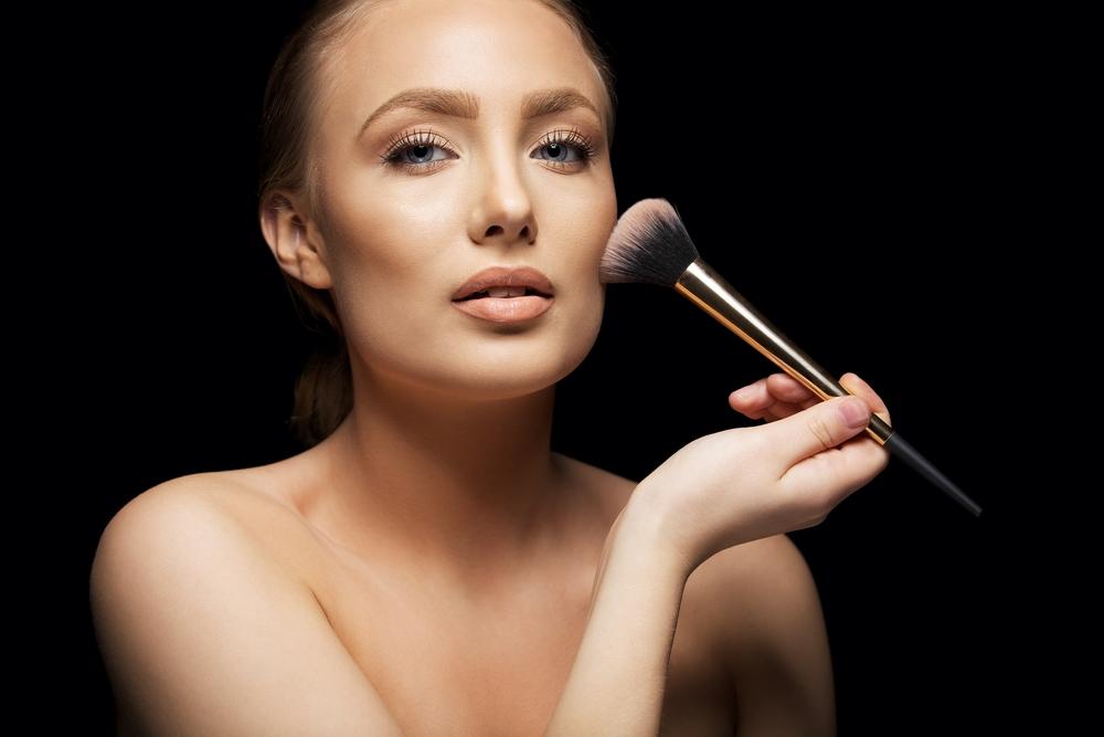 Top 5 Foundations to Transform the Face